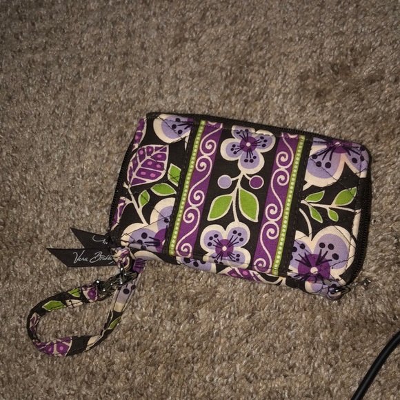 Vera Bradley wristlet - Picture 1 of 2
